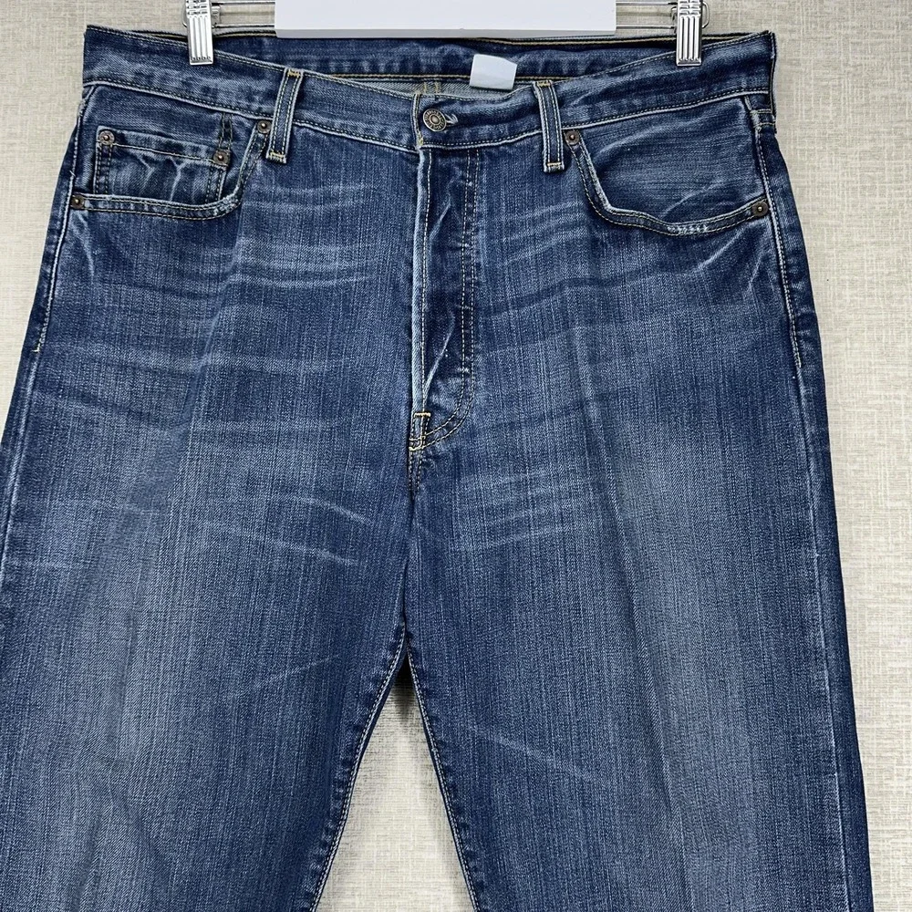 Levis Jeans‎ Mens 36x32 Blue Distressed Medium Wash Regular Straight 5 Pocket